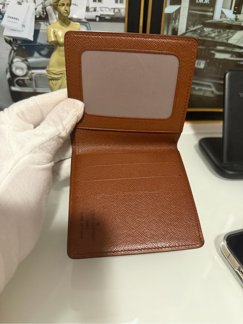 Authentic Louis Vuitton men’s Brown Monogram Canvas Bifold Wallet with COA ❤️🤎 - Picture 11 of 15